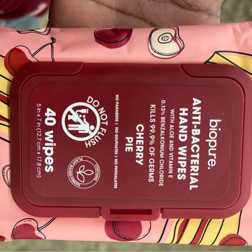Cherry Pie Anti-Bacterial Hand Wipes - Red